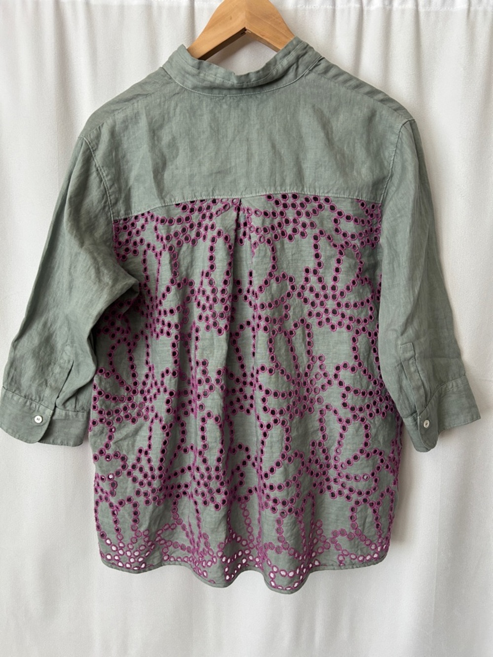 Rosso35 Grey Linen Purple Eyelet Floral 3/4 Sleeve Button Shirt Top *Sz 42/US 6* - Picture 2 of 5